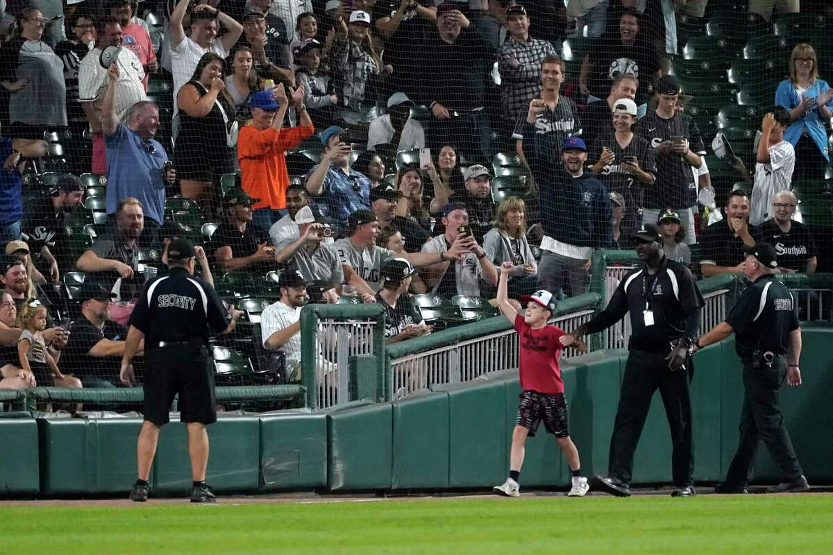 Norwood Park Boy, 12, Battling Cancer Gets To Meet Favorite Sox Players —  And Sit In The Best Seat In The House