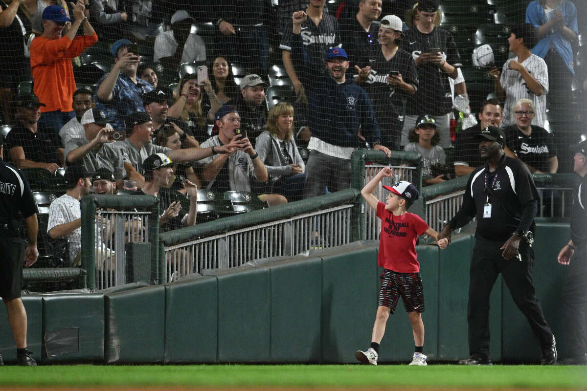 Chicago White Sox Guaranteed Rate Field At Night Photo Kids T-Shirt