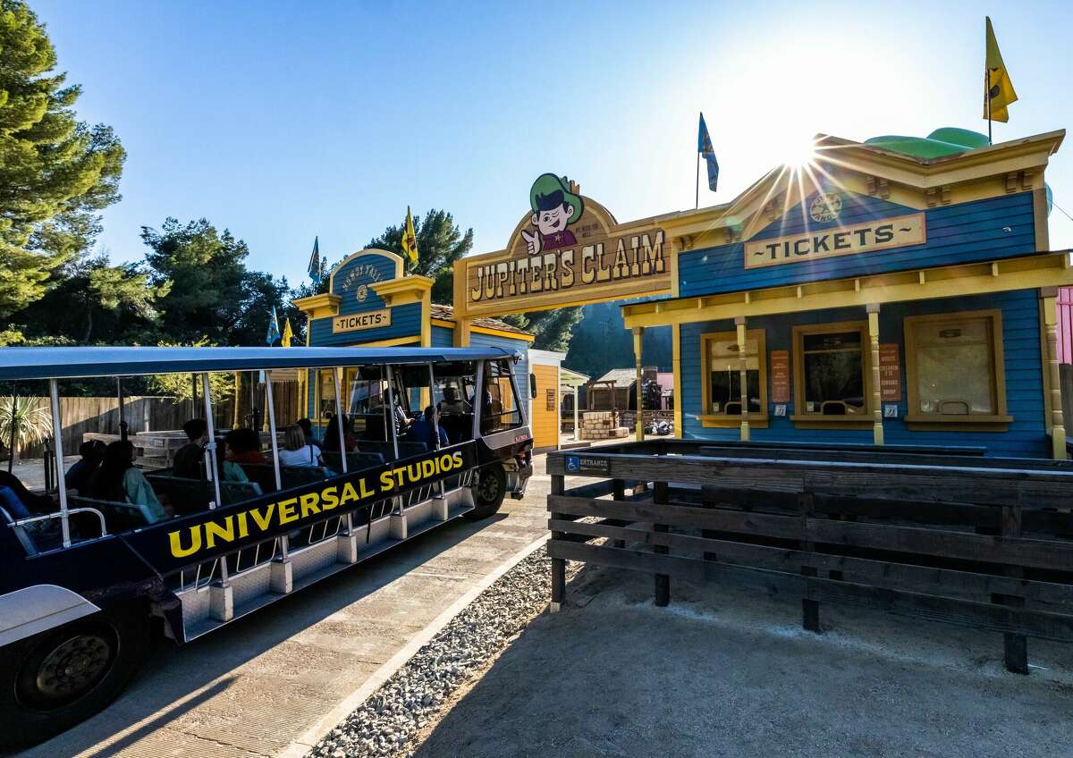 The Old West theme park figures heavily into the action of the thriller.