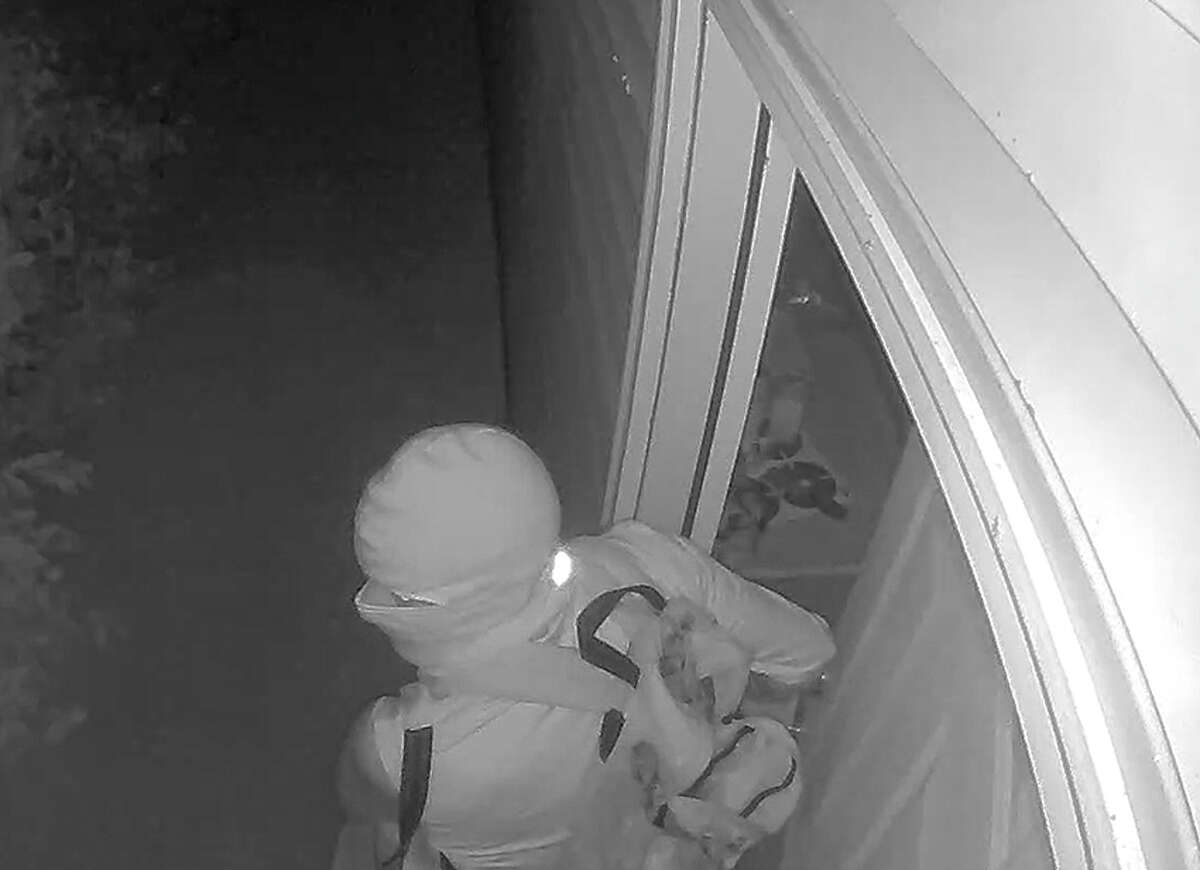 Crime Stoppers of Morgan, Scott & Cass Counties is seeking information to assist Morgan County Sheriff's Department in the investigation of a burglary.