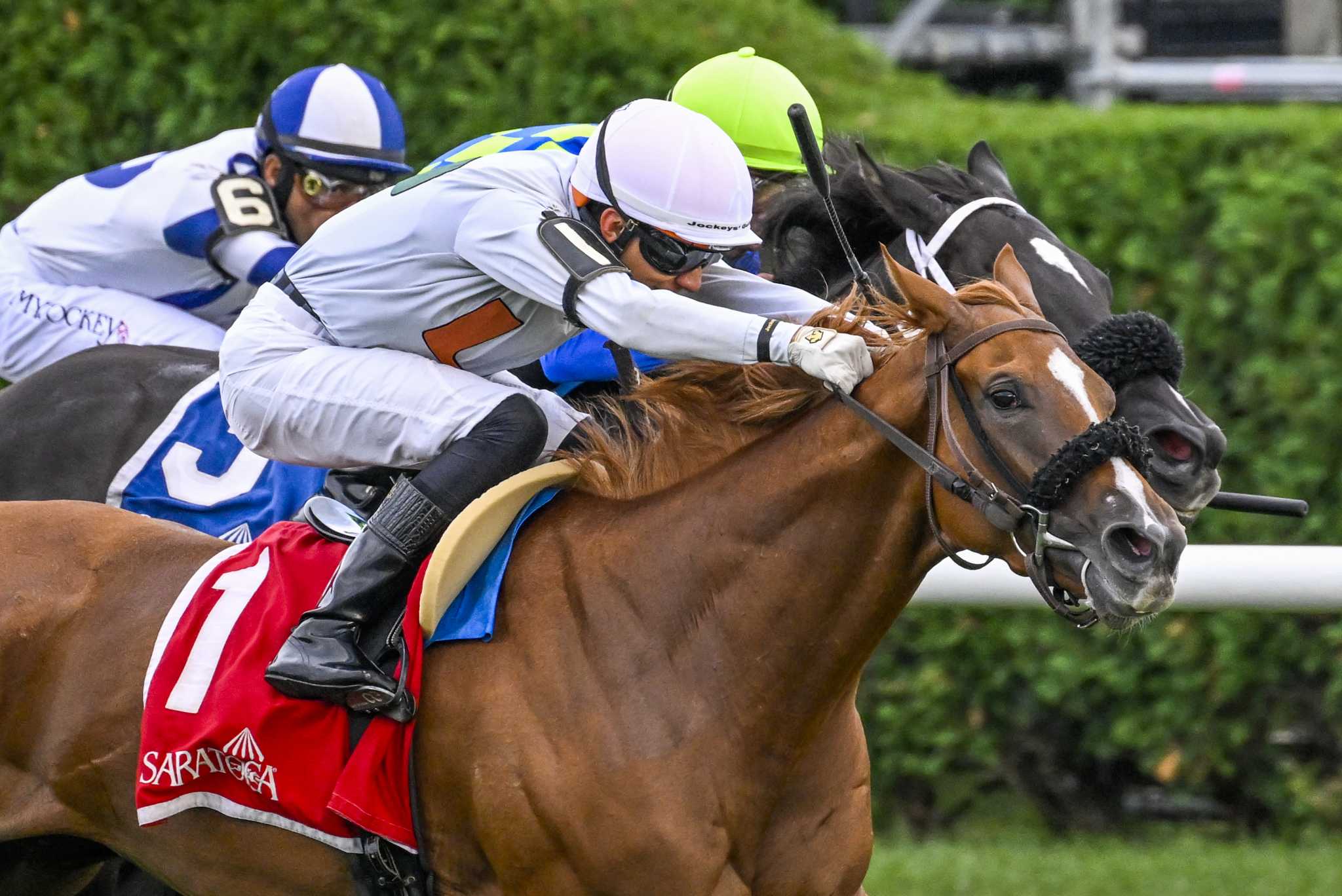 Golden Rocket flies by at the end for big payoff at Saratoga