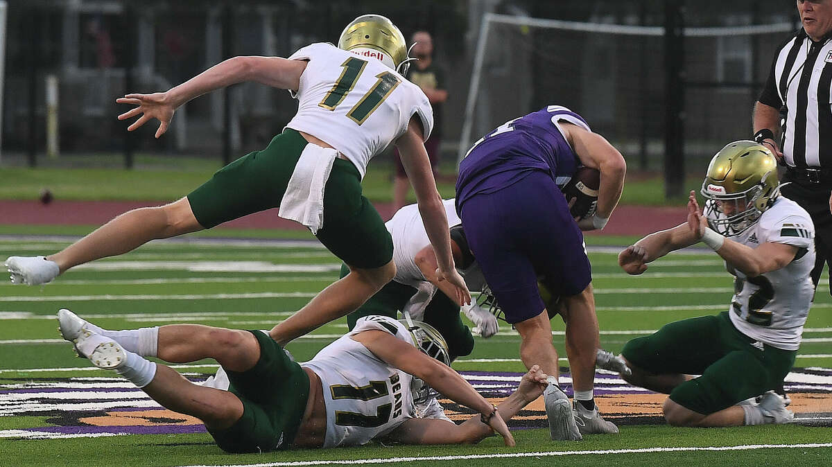 Port Neches-Groves and Little Cypress-Mauriceville's varsity football teams scrimmaged Thursday at PNG. Photo made Thursday, August 18, 2022. Kim Brent/The Enterprise