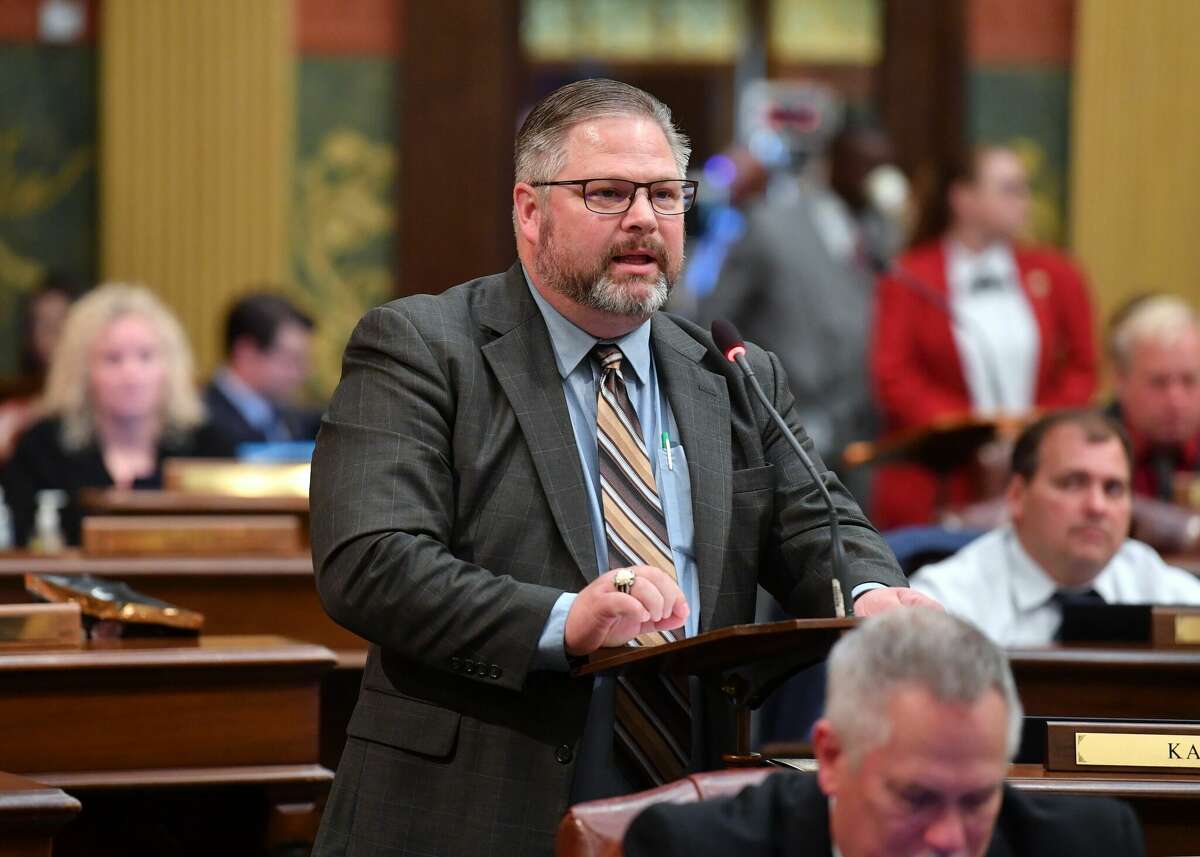 Rep. Green calls Michigan gun control bill 'gun grab'