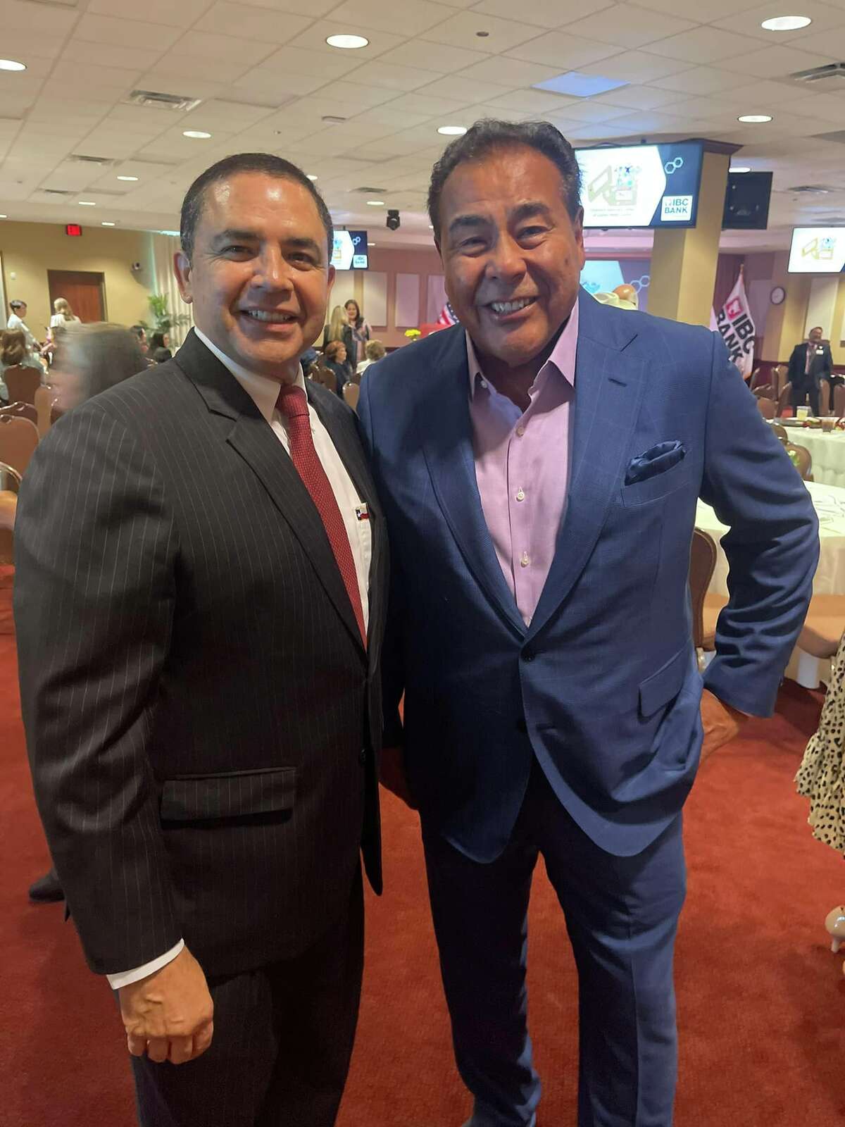 Rep. Henry Cuellar is pictured with ABC reporter John Quiñones at the IBC Annex on Thursday, Aug. 18, 2022. Quiñones gave a speech as part of the Children’s Advocacy Center’s annual dinner.