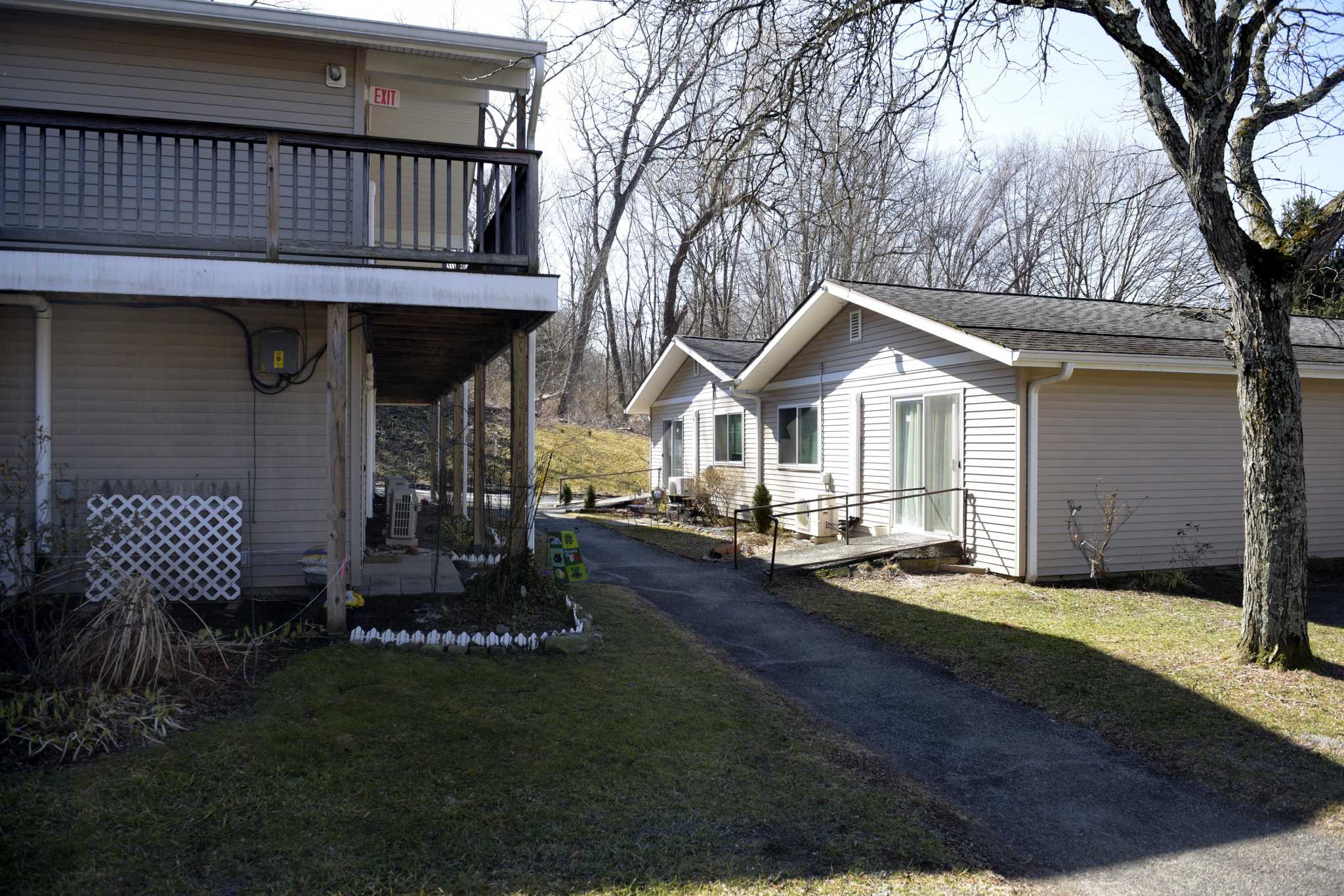 New Milford senior affordable housing in 'great need' of roof repairs clears first hurdle for $90K - Vimarsana News