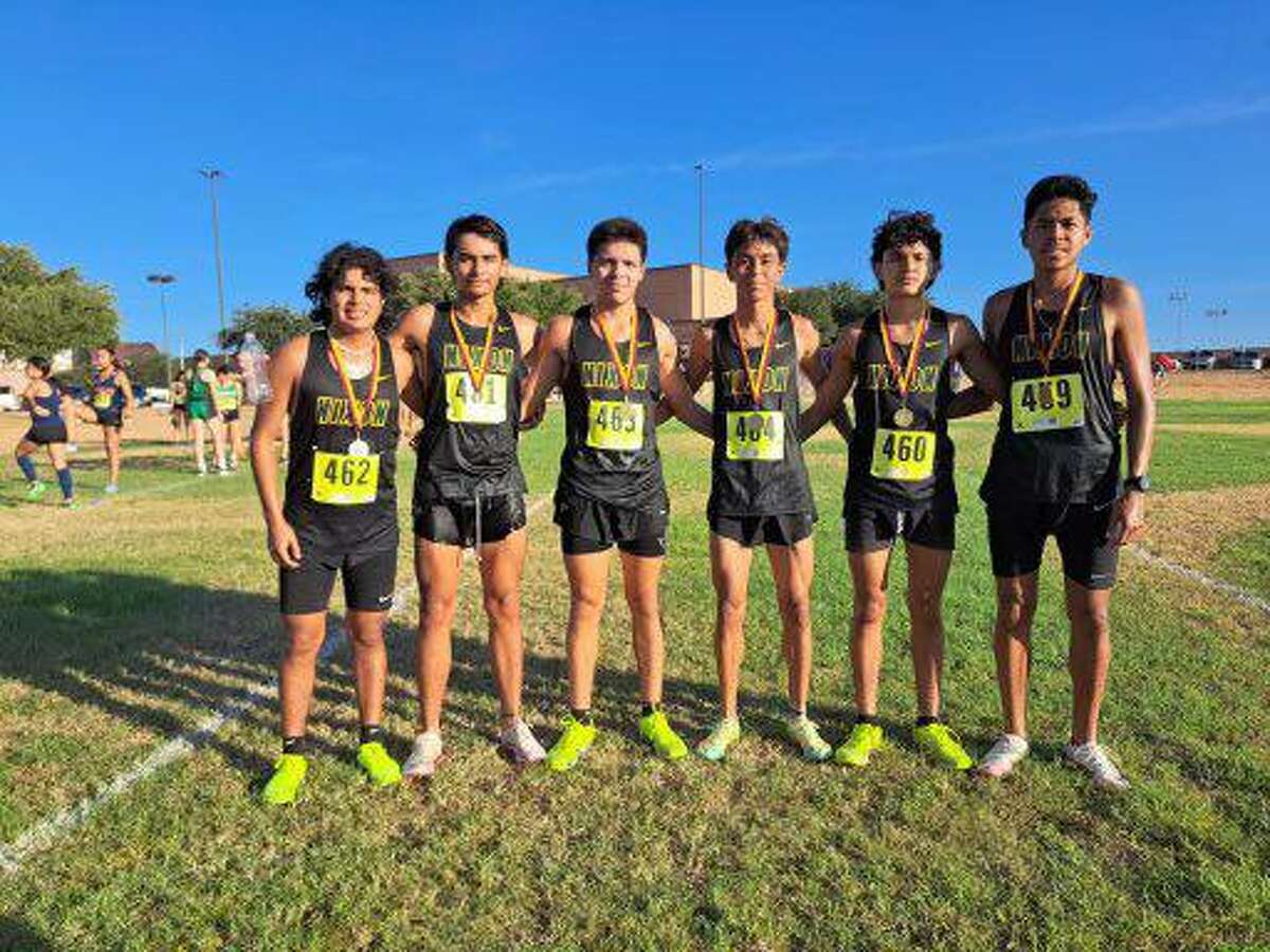 The Nixon boys’ cross country team placed first at the annual South Texas Stampede Invitational Saturday.