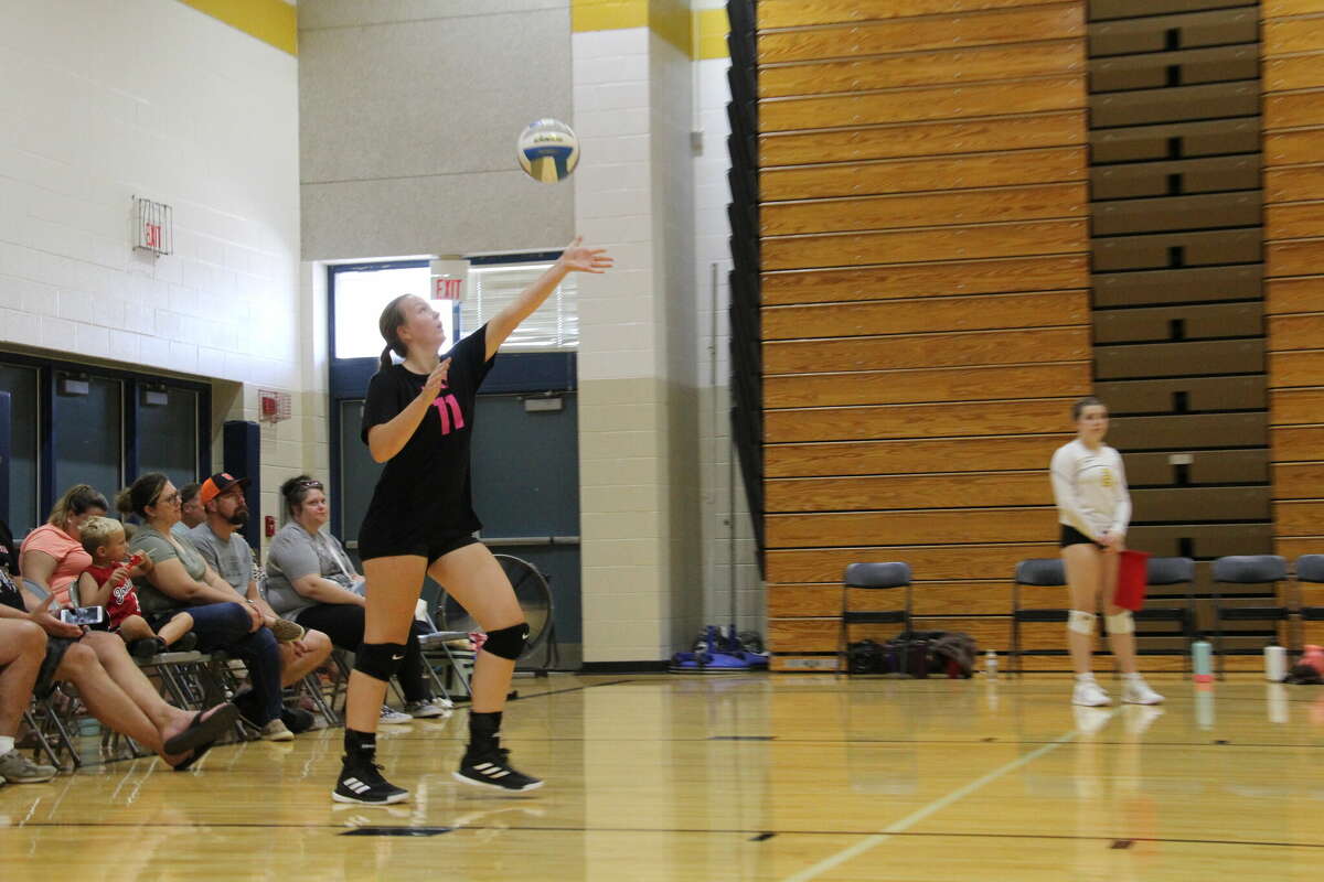 Lady Hatchets win annual Bad Axe volleyball tournament Saturday
