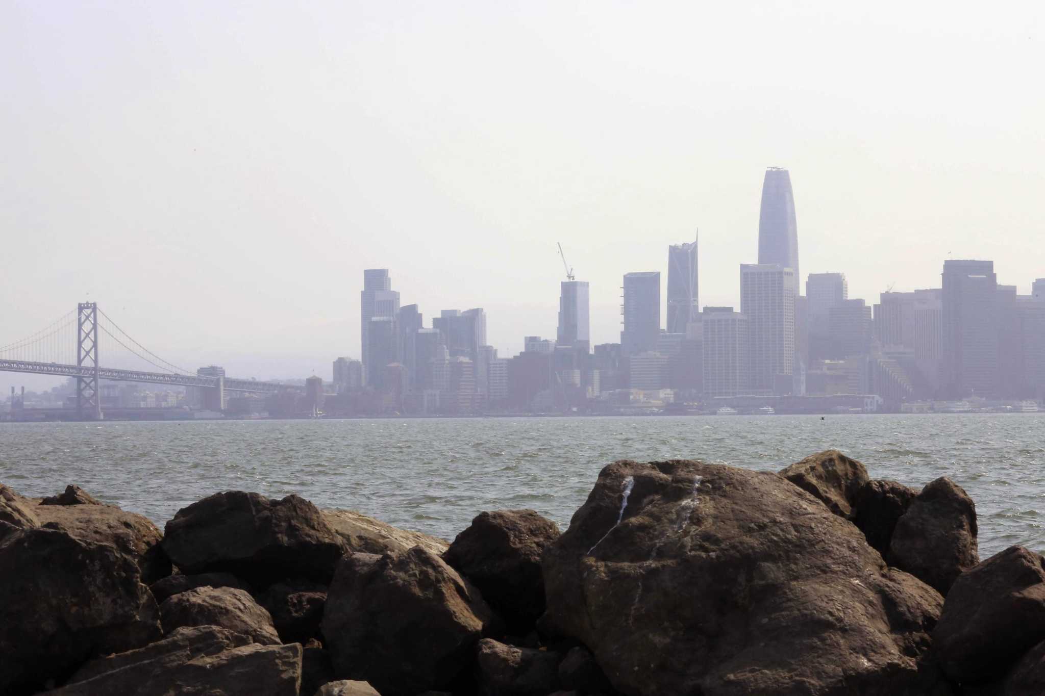 SF Bay Area Could Be Hit With Incoming Wildfire Smoke Hazy Skies   RawImage 