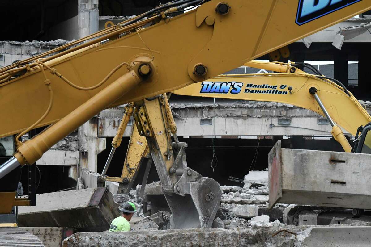 Troy's Uncle Sam parking garage is coming down