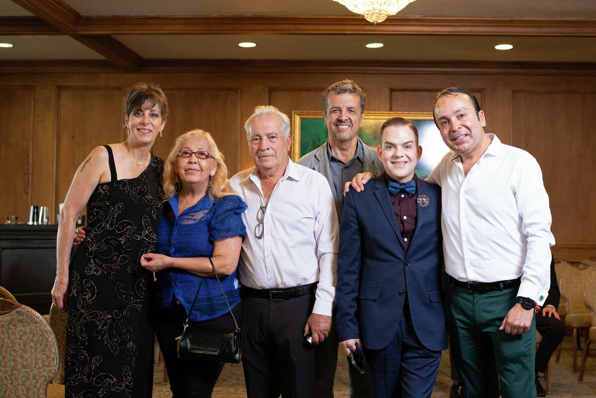(Left to right) Lupita Fox, Mina Gonzalez, Ramiro Gonzalez, Roberto Fox, Frank Gonzalez, and Ramiro David at Laredo Country Club Friday, Aug. 19, 2022 for the Laredo Fashion Week Kick-Off Cocktail Event for the designers.