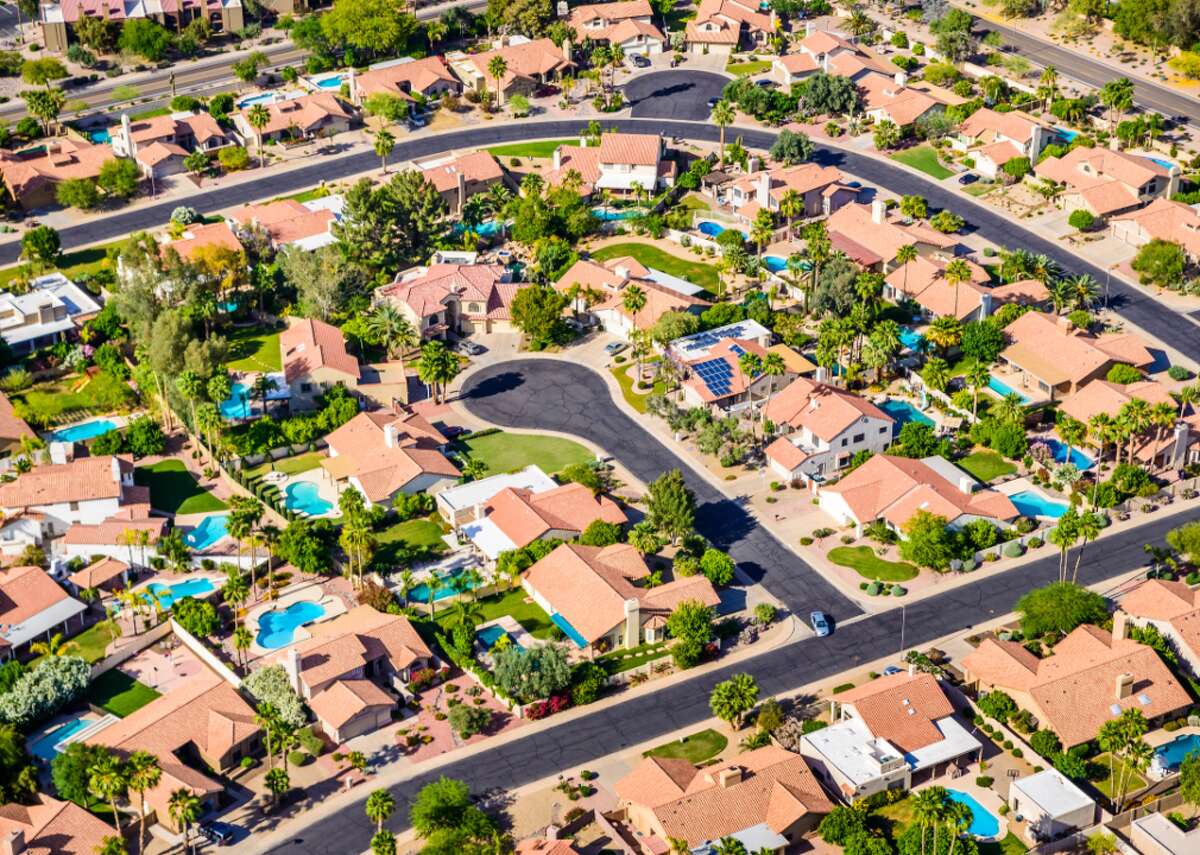 #9. Arizona - Number of loans: 33,798 - Portion of houses with loans: 1.28% - Total amount loaned: $4.39 billion - Average loan amount: $129,895
