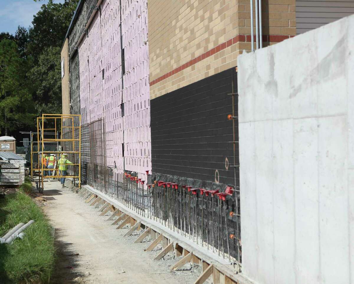Kingwood High School installs flood gates 5 years after Harvey