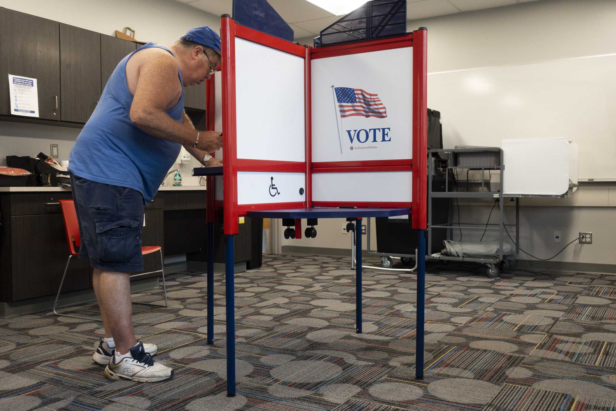 Tuesday's primary elections set stage for November midterms - Vimarsana News