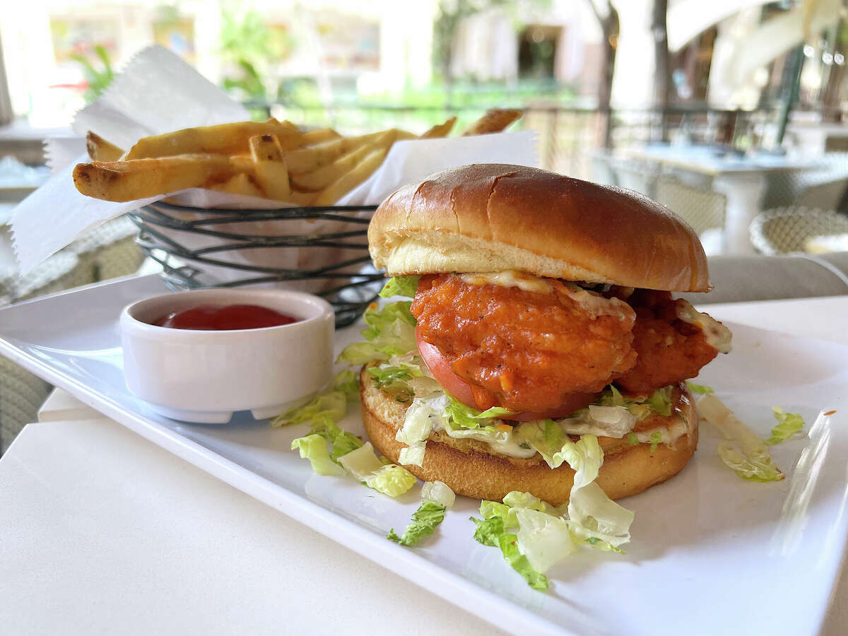 Gauche Sugar Factory on the River Walk barely makes the Dlist