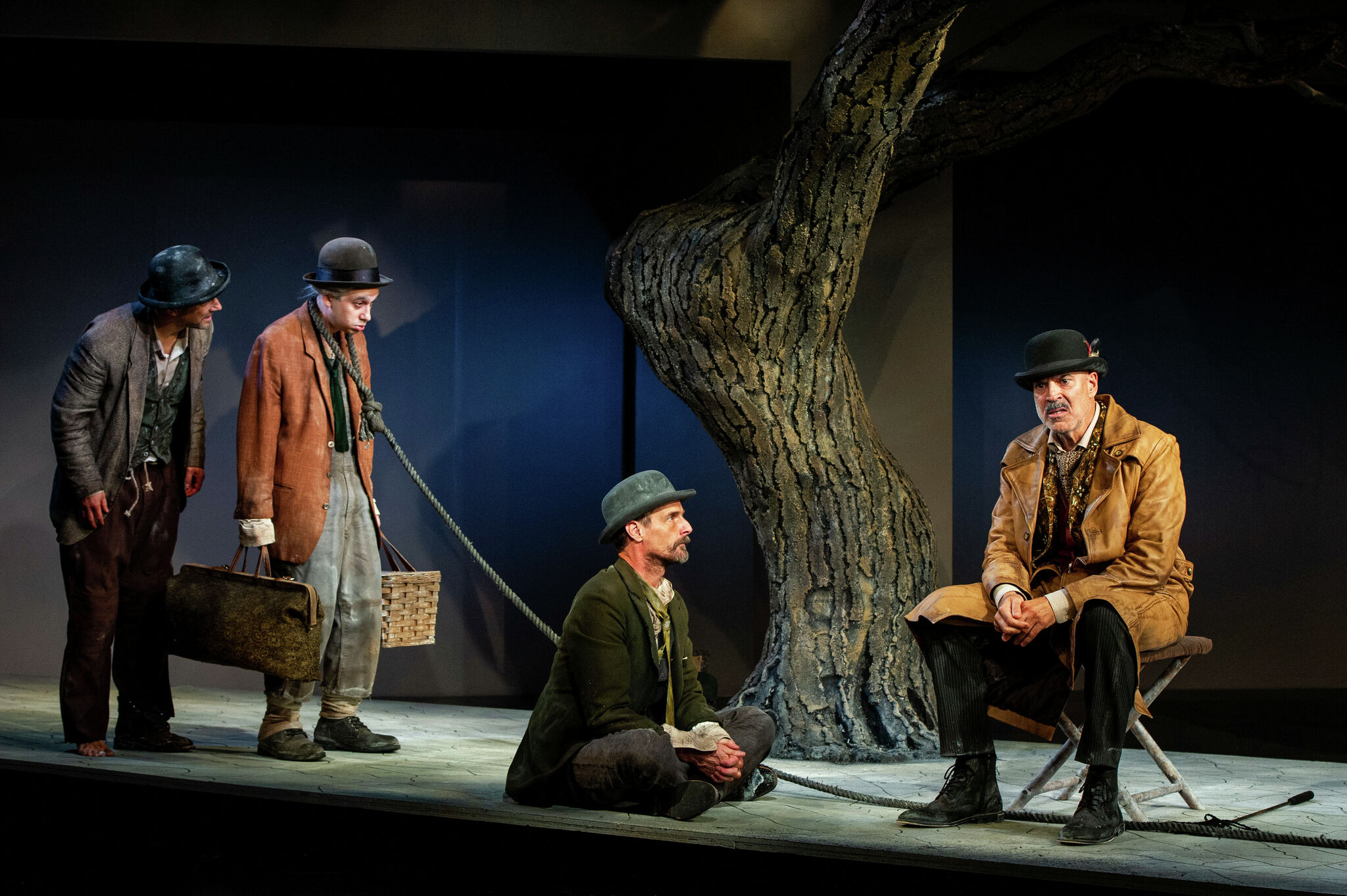 Review: Barrington Stage''s "Waiting for Godot" does Beckett justice - Vimarsana News
