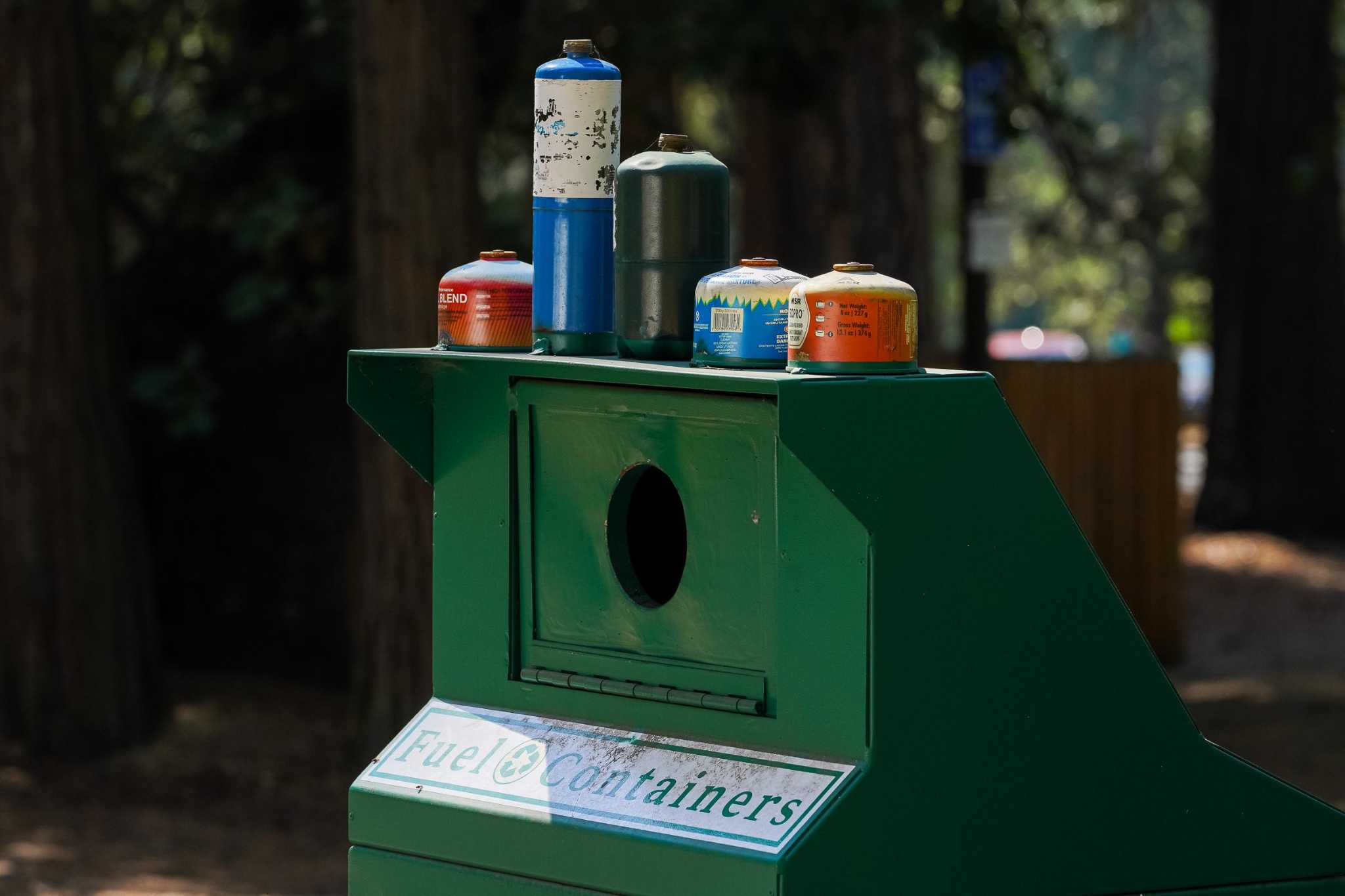 Yosemite stops selling single-use camping-stove propane cans - Vimarsana News