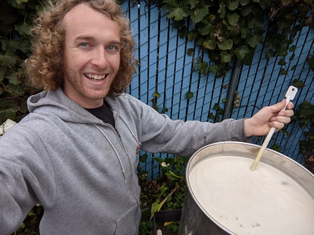 Bay Area family mourns loss of 32-year-old killed in Santa Cruz midair plane crash - Vimarsana News