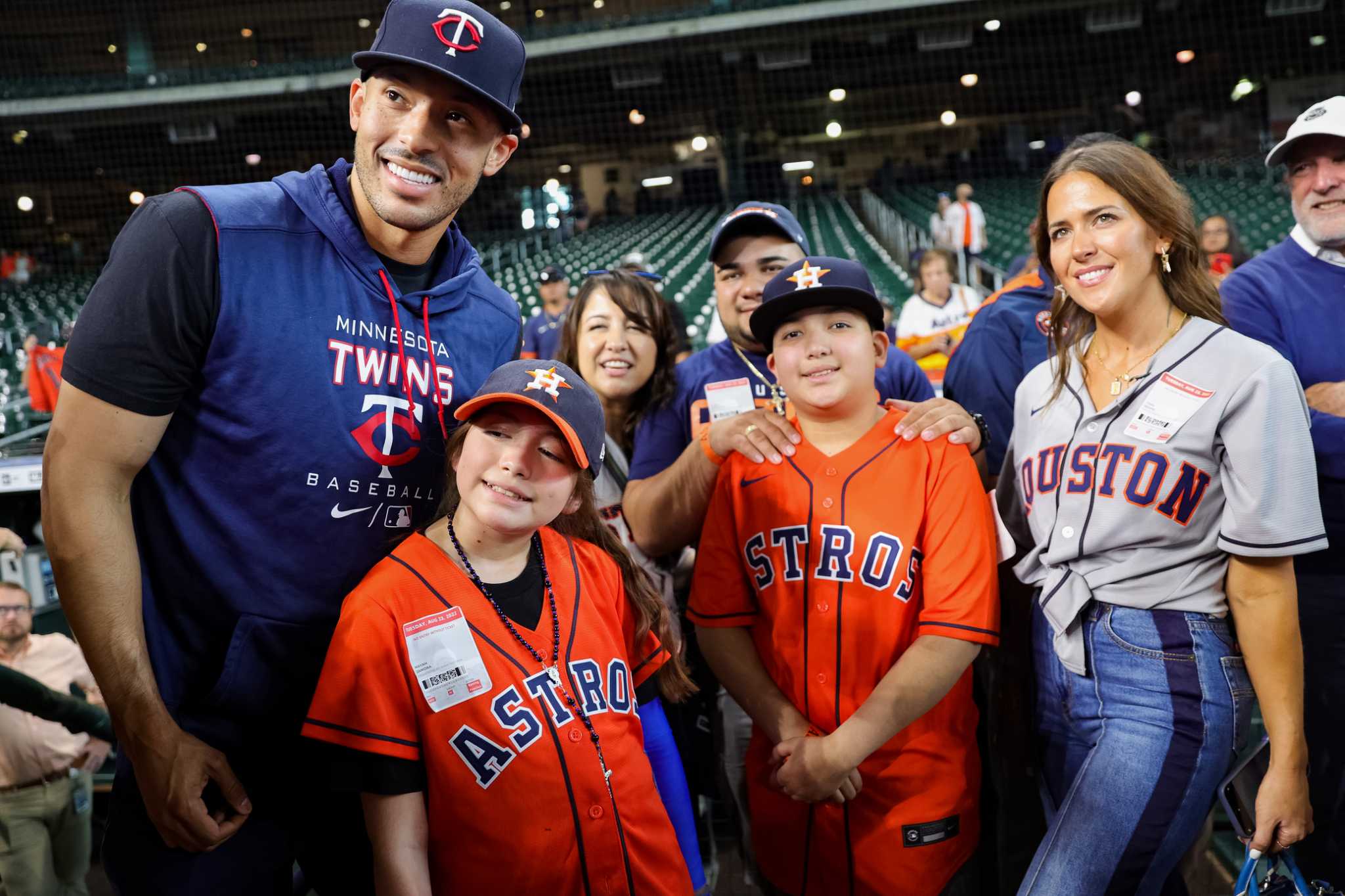 August 10, 2018: A member of the Astros Shooting Stars interacts