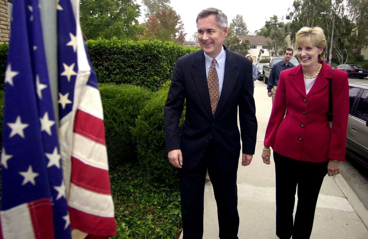 Sen. Tom McClintock and his wife Lori McClintock arrive at their polling place to vote in October 2003. Lori McClintock died after taking an herbal remedy marketed for diabetes and weight loss.