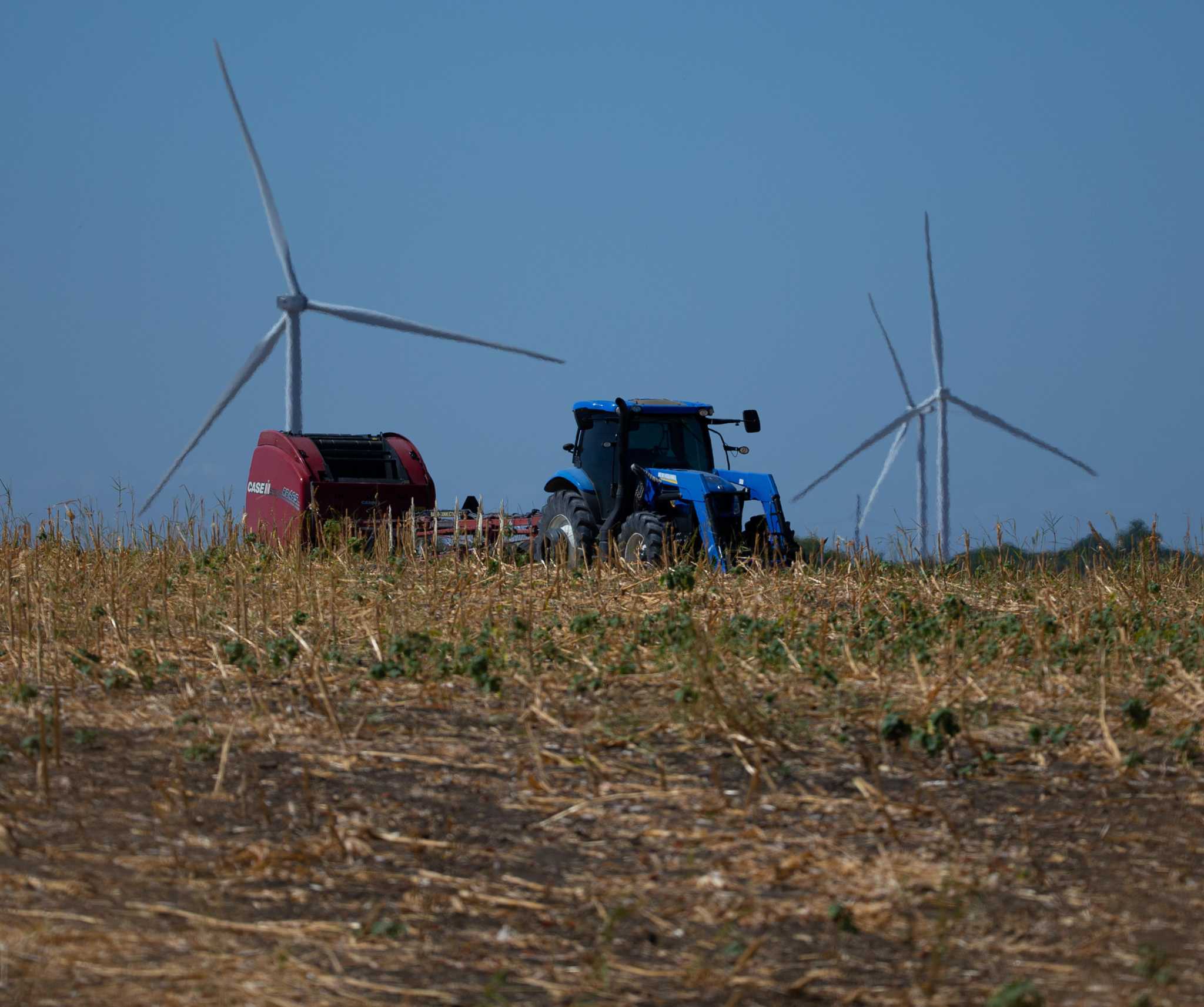 Texas wind power lags as high-pressure system looms over the state