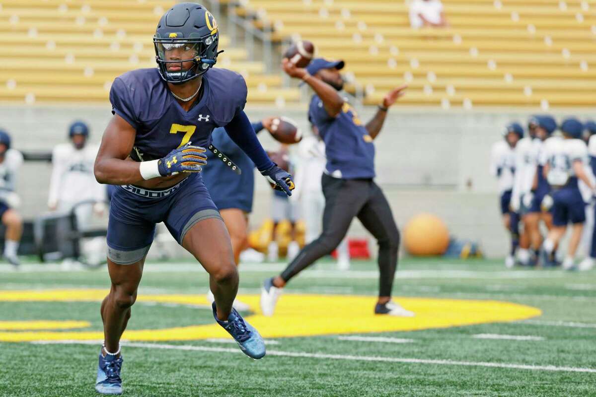 Bears Host Aggies In 2022 Opener - California Golden Bears Athletics