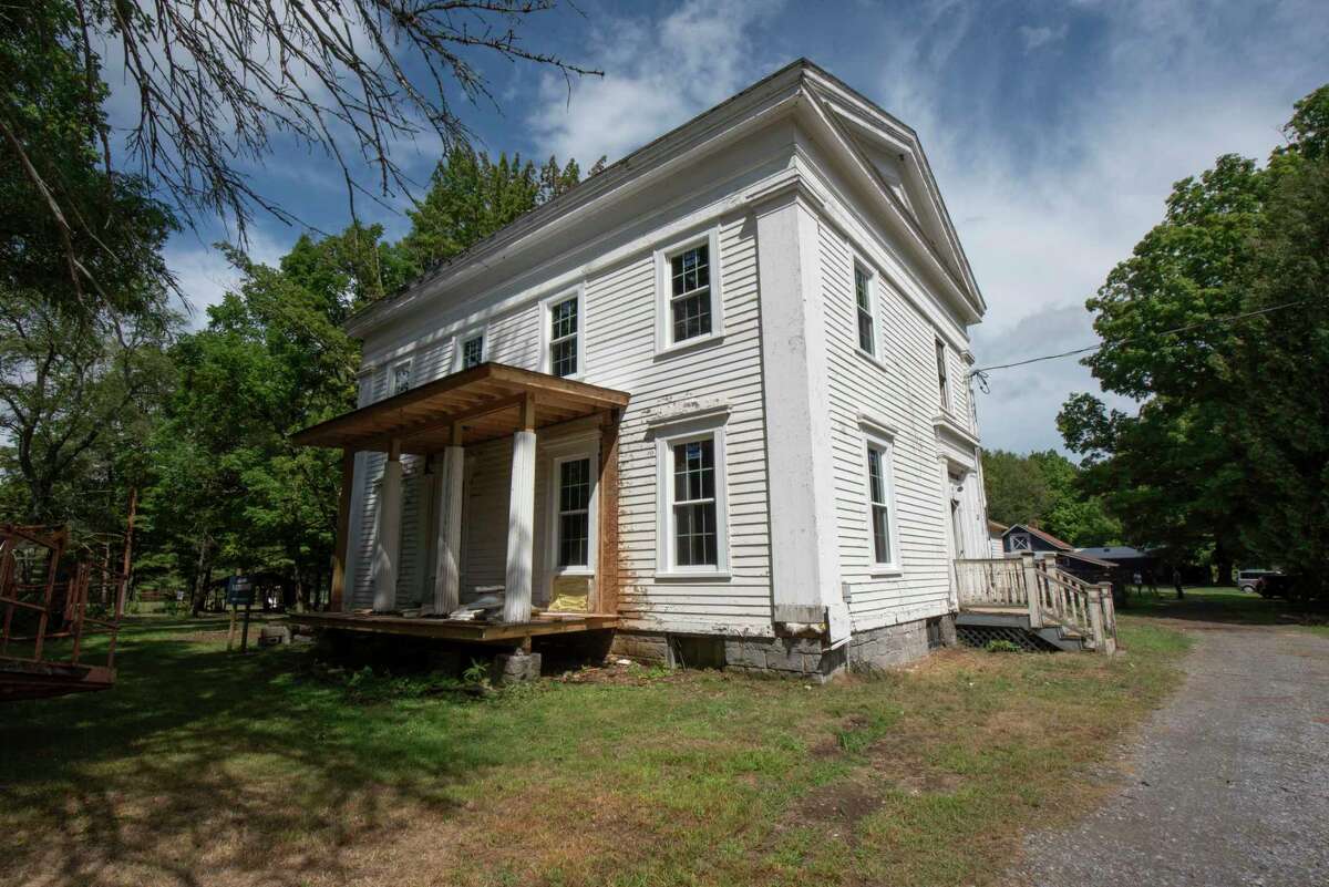 Old home gets new look on Boyhaven grounds