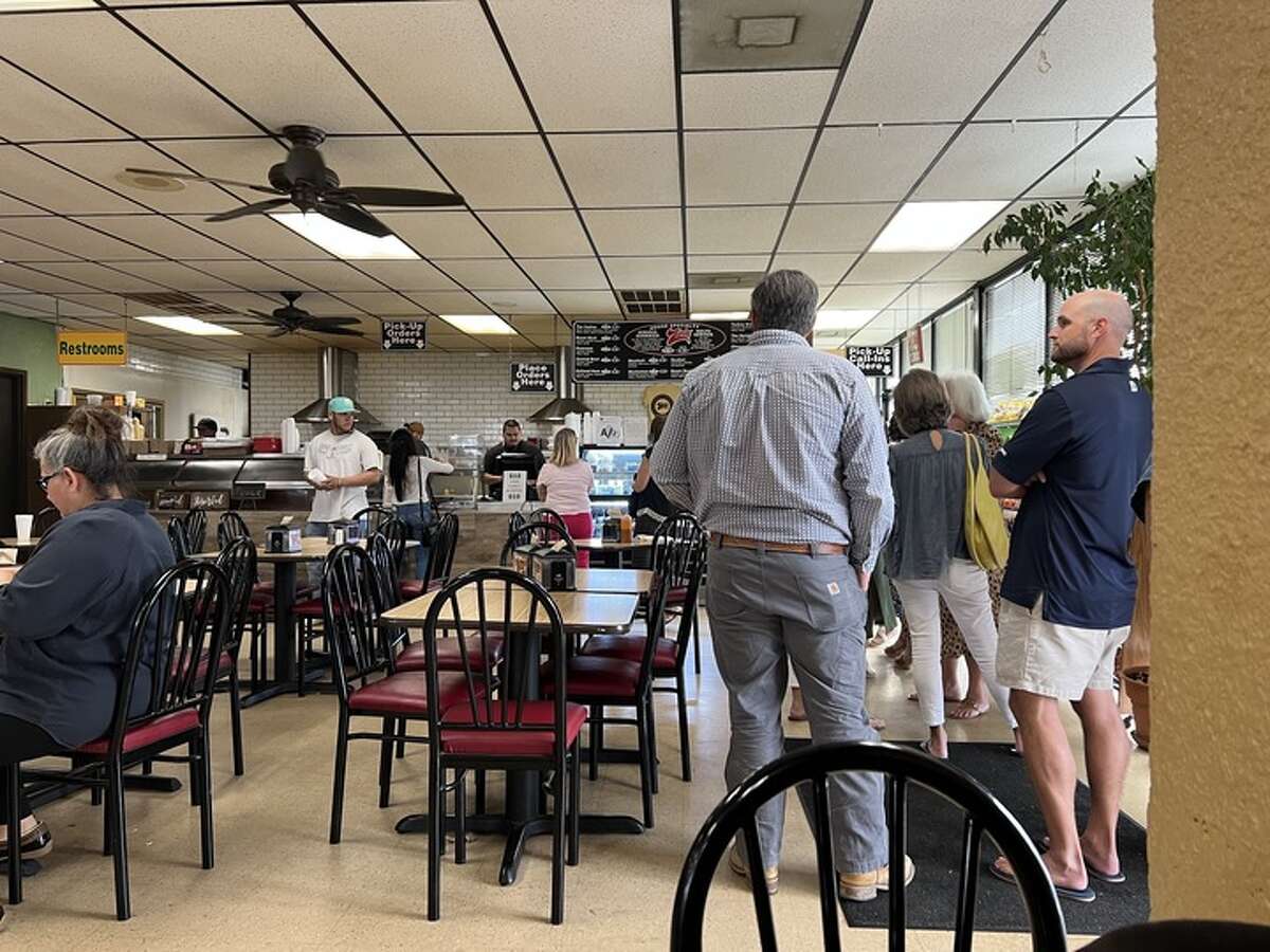 A line begins forming during Zito's lunch rush on Broadway. 