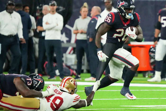 Texans expected to place Demone Harris on active roster