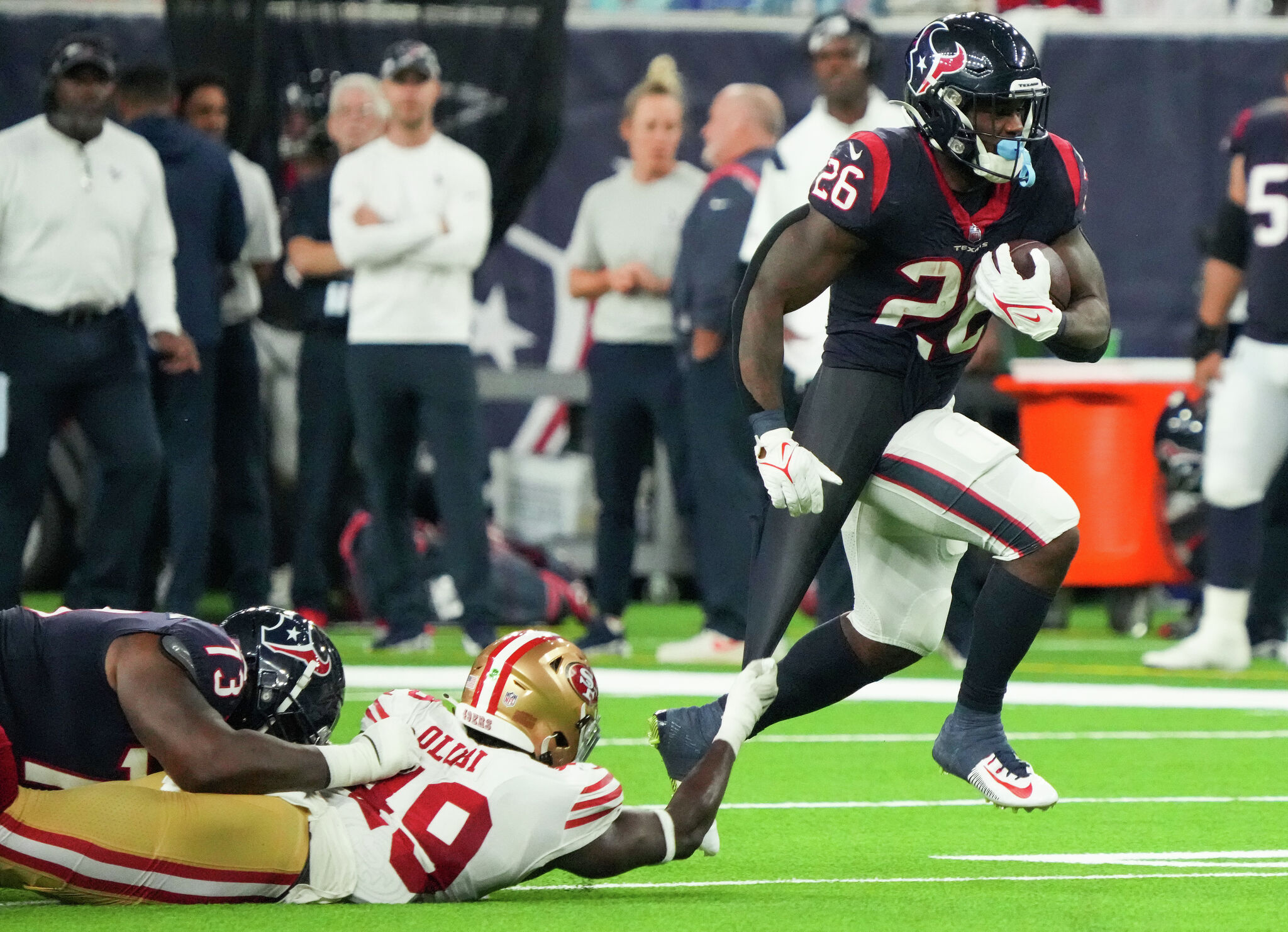 Texans News: Royce Freeman Provides Boost vs. Chiefs - Battle Red Blog