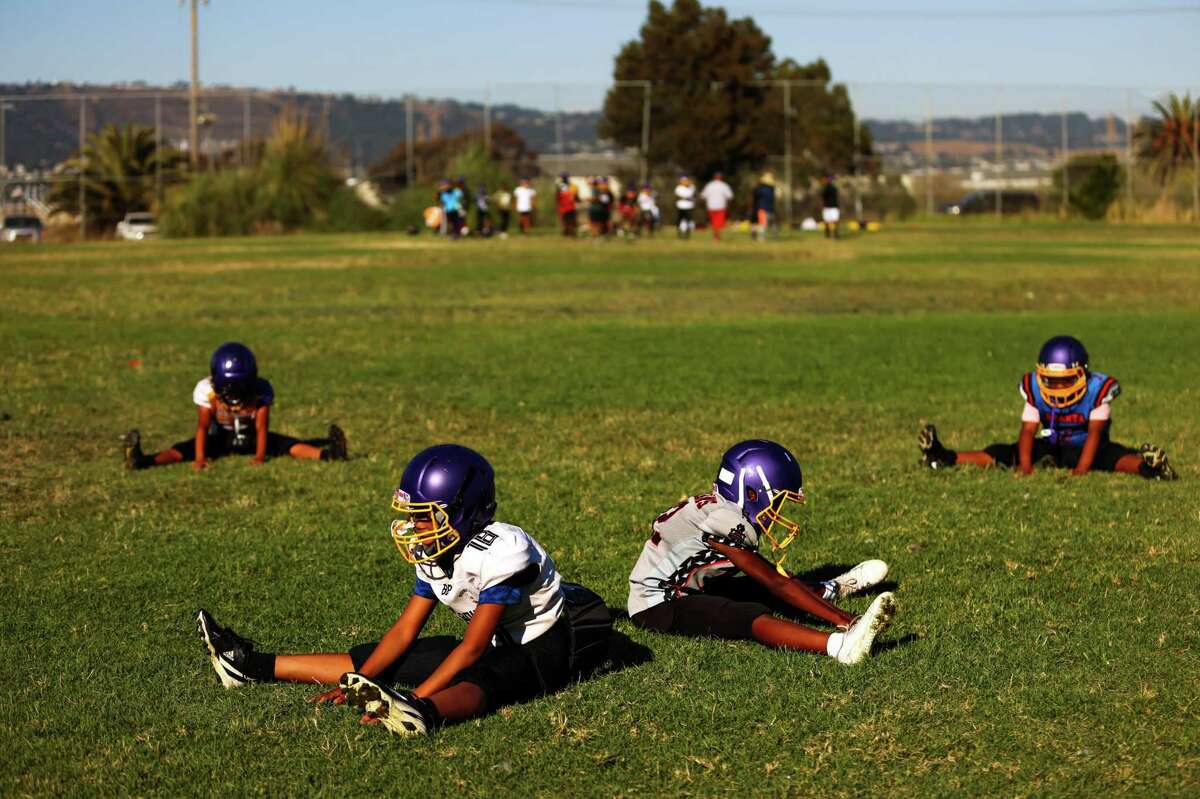 Oakland Pop Warner team needs money for national championships