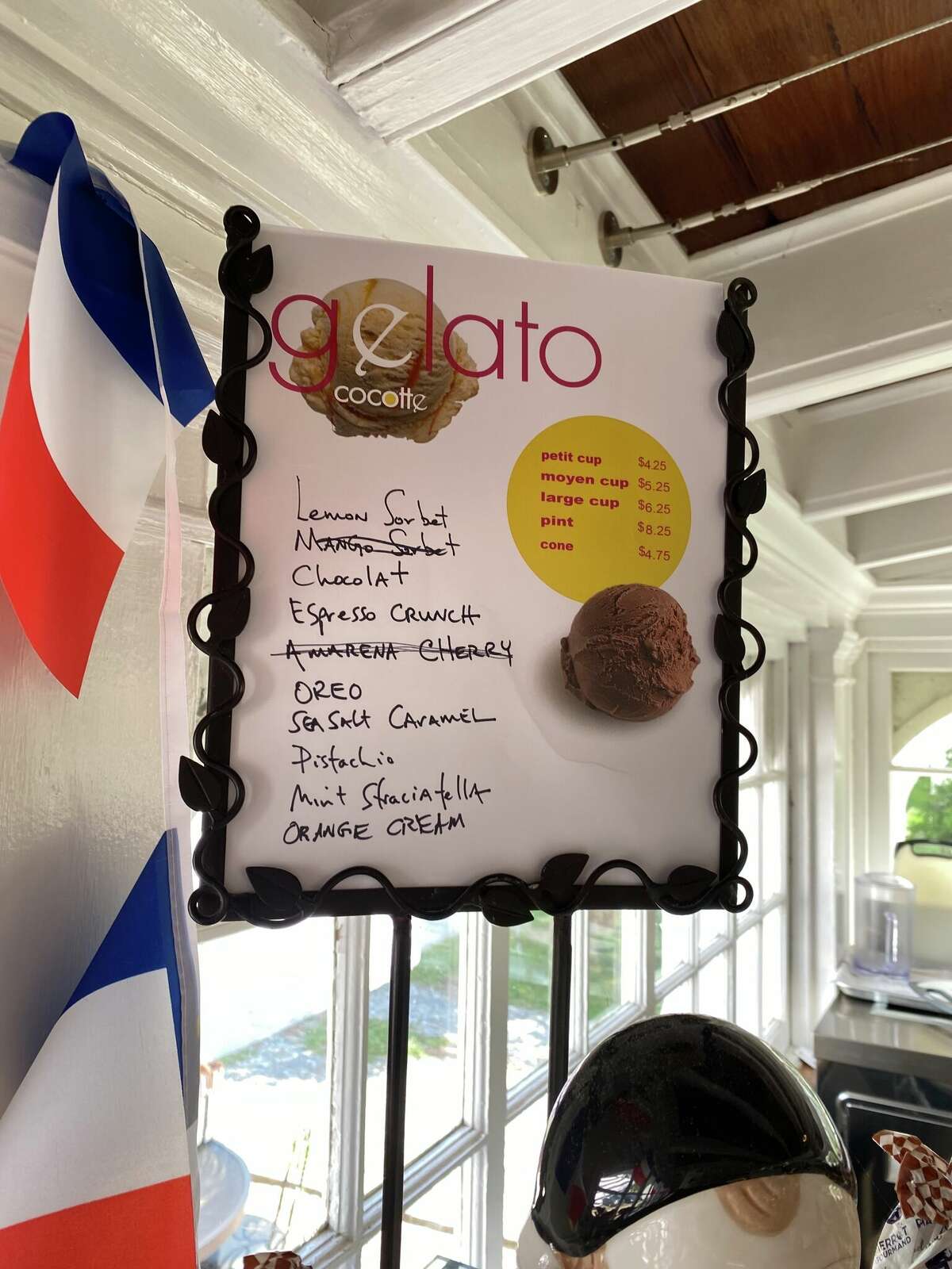 Cocotte in Old Saybrook offers authentic French food, croissants