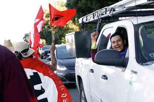Farmworkers march 335 miles to Sacramento to urge Newsom to sign bill to help them unionize