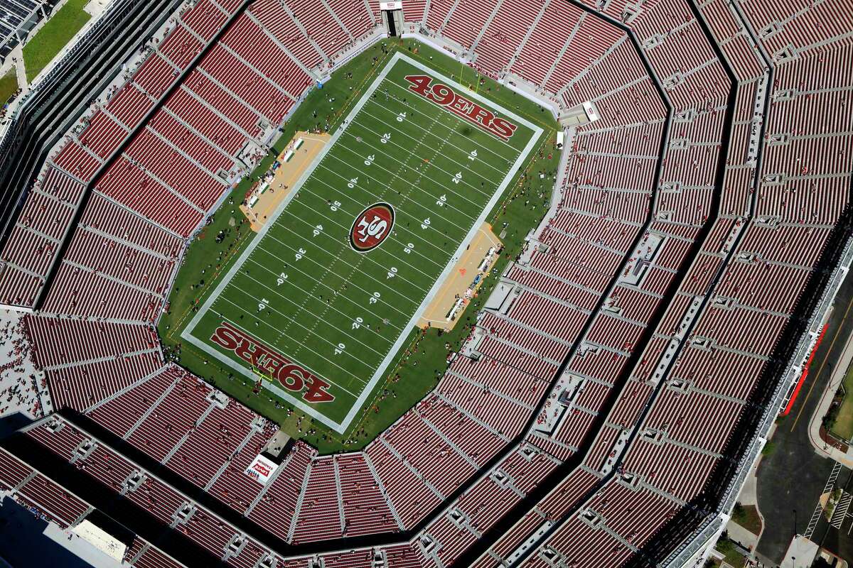 The value of the S.F. 49ers’ offer to Santa Clara to settle lawsuits over Levi’s Stadium management is about 10% of what the team has claimed, a Chronicle analysis finds.