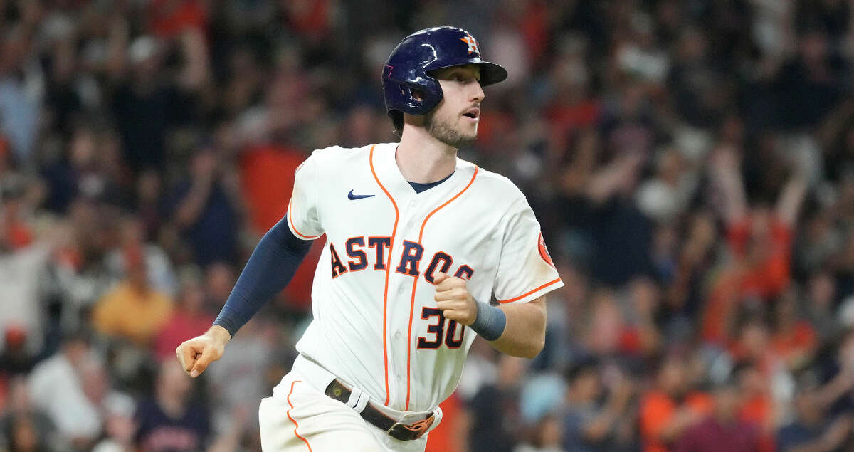 Kyle Tucker hits 2 RBI triples in an inning, Astros rout Padres