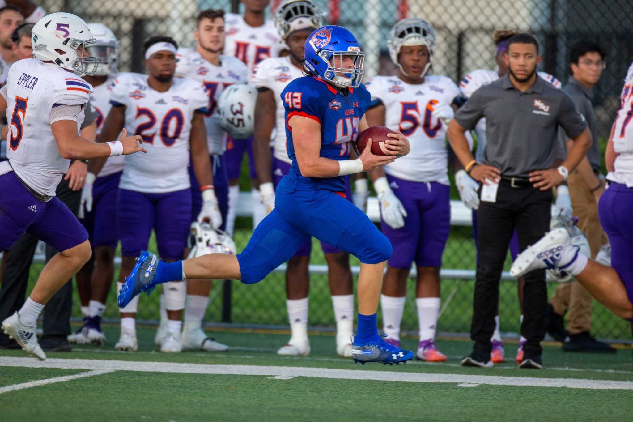 College football preview 2022 Houston Baptist Huskies