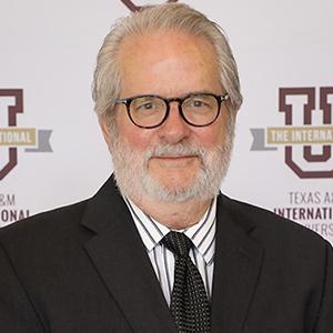 TAMIU Faculty Awards recognize over 555 years of service to university - Vimarsana News