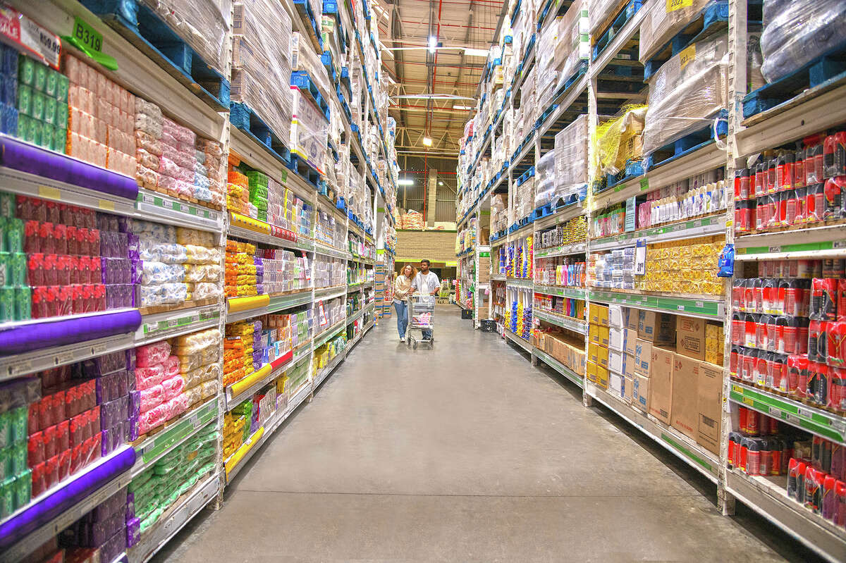 Initially expensive, buying in bulk may not be practical for those on a tight budget. If you purchase a product in huge amounts, you could be tempted to use more of it. Large containers or boxes come with bulk purchases; hence adequate storage is required.In addition to your purchases, there is an additional cost associated with membership clubs.