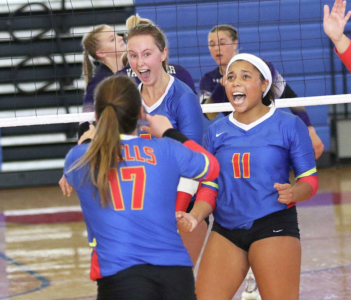 PHOTOS | Roxana volleyball celebrates title, 5-0 start (27 photos)