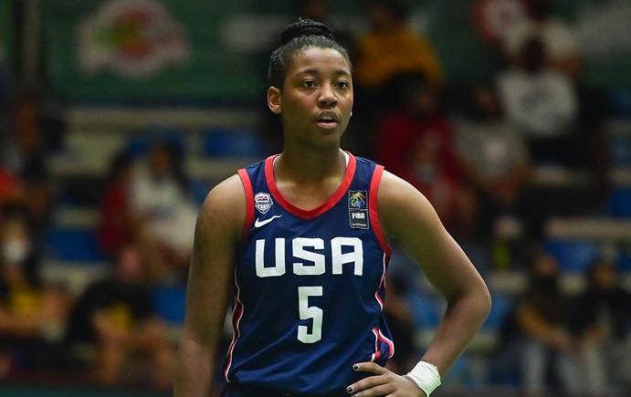 2023 No. 8 recruit KK Arnold commits to UConn women's basketball