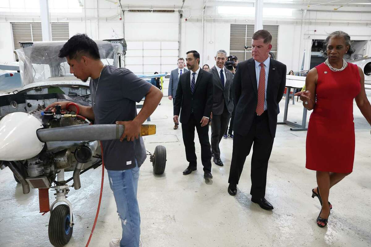 U.S. Secretary of Labor Marty Walsh, second from right, tours St. Philip’s College’s Transportation and Manufacturing Technologies programs with St. Philip’s College President Adena Williams Loston, at right. With them are Alamo Colleges Chancellor Mike Flores, U.S. Rep. Joaquin Castro and Mayor Ron Nirenberg.
