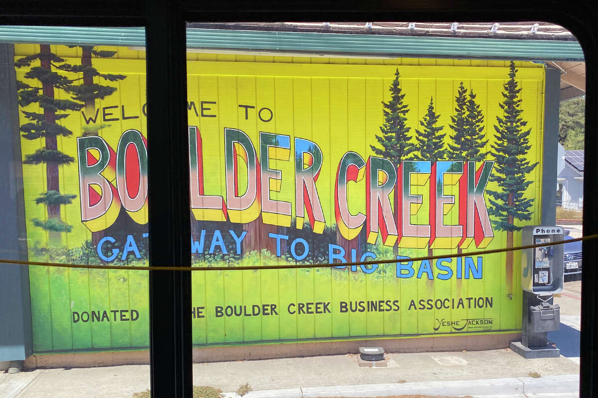 A Boulder Creek mural seen through the 35 bus. 