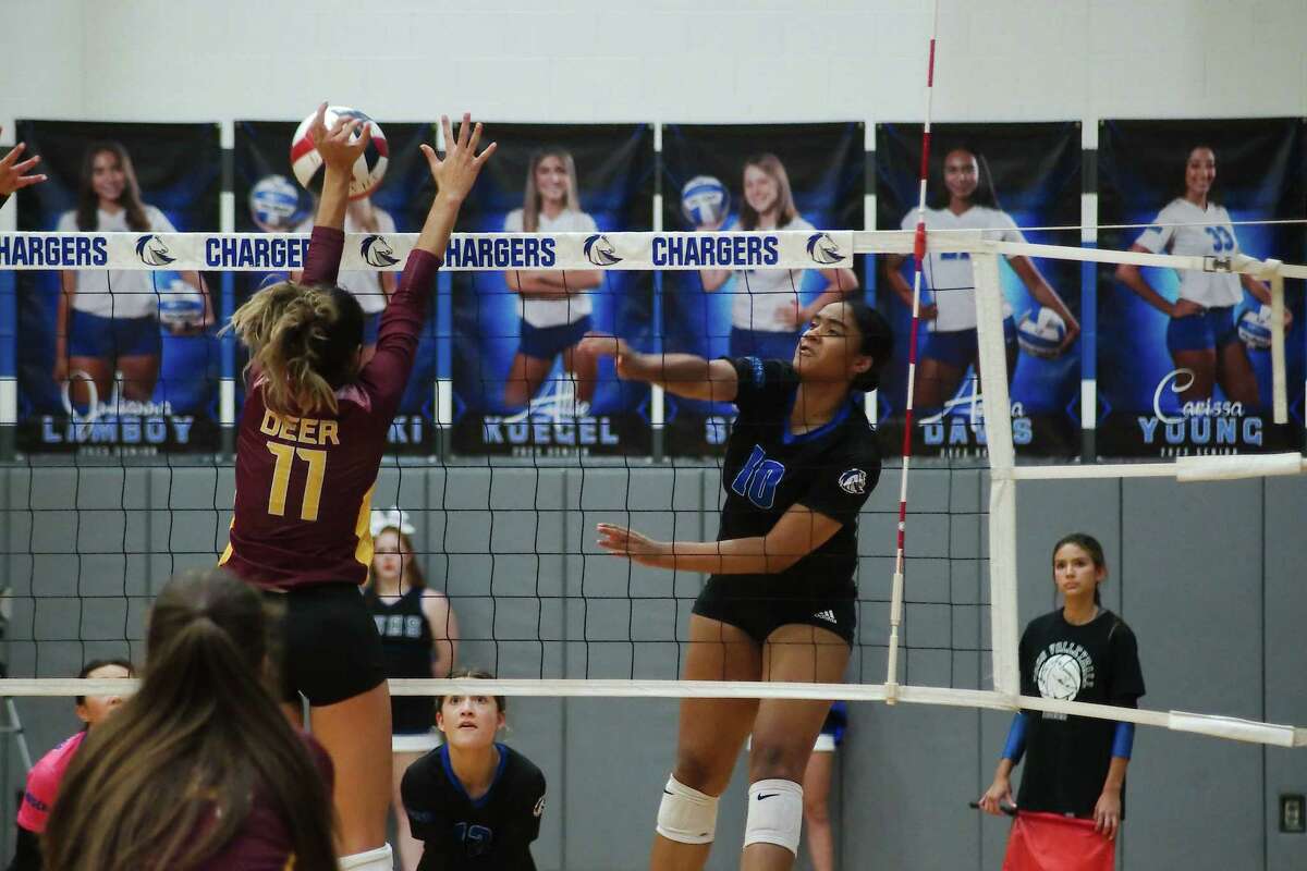 Tuesday's Houston high school volleyball results