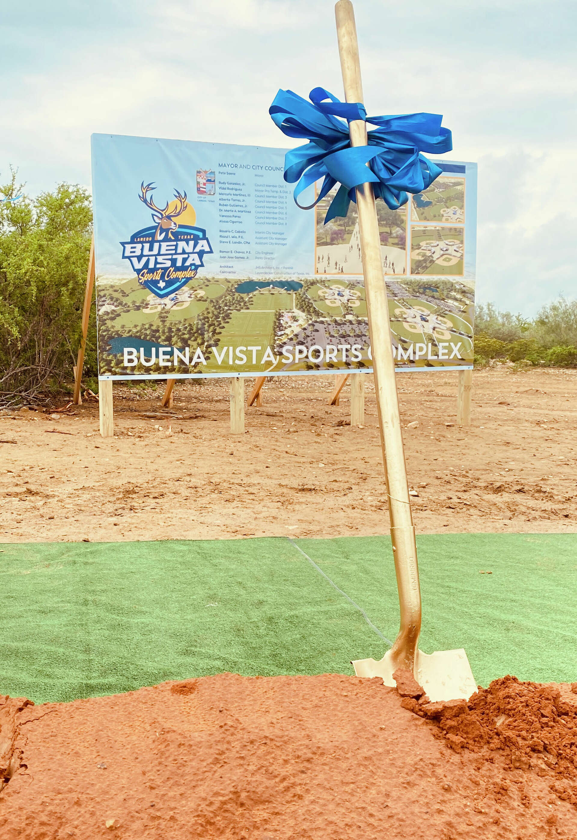 Groundbreaking held for major south Laredo sports complex