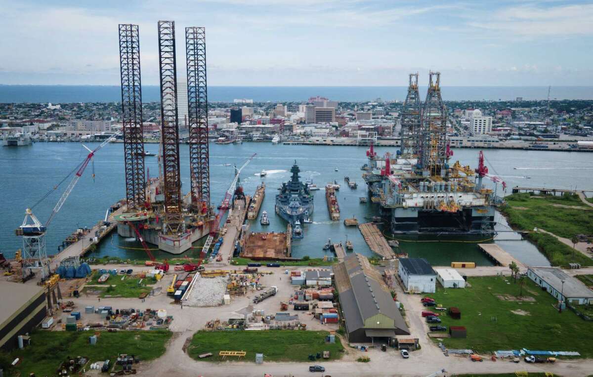 Battleship Texas arrives in Galveston earlier than expected