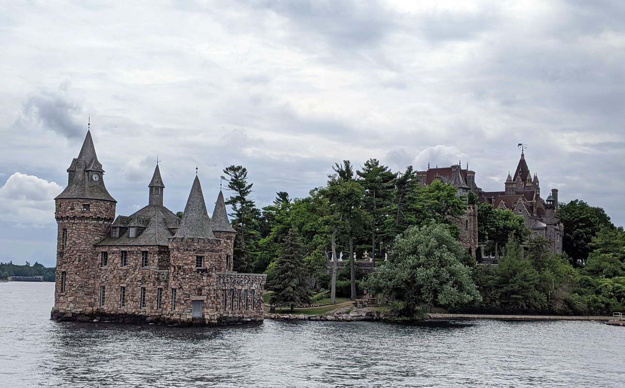 Road trip to Thousand Islands on US-Canada border - Vimarsana News