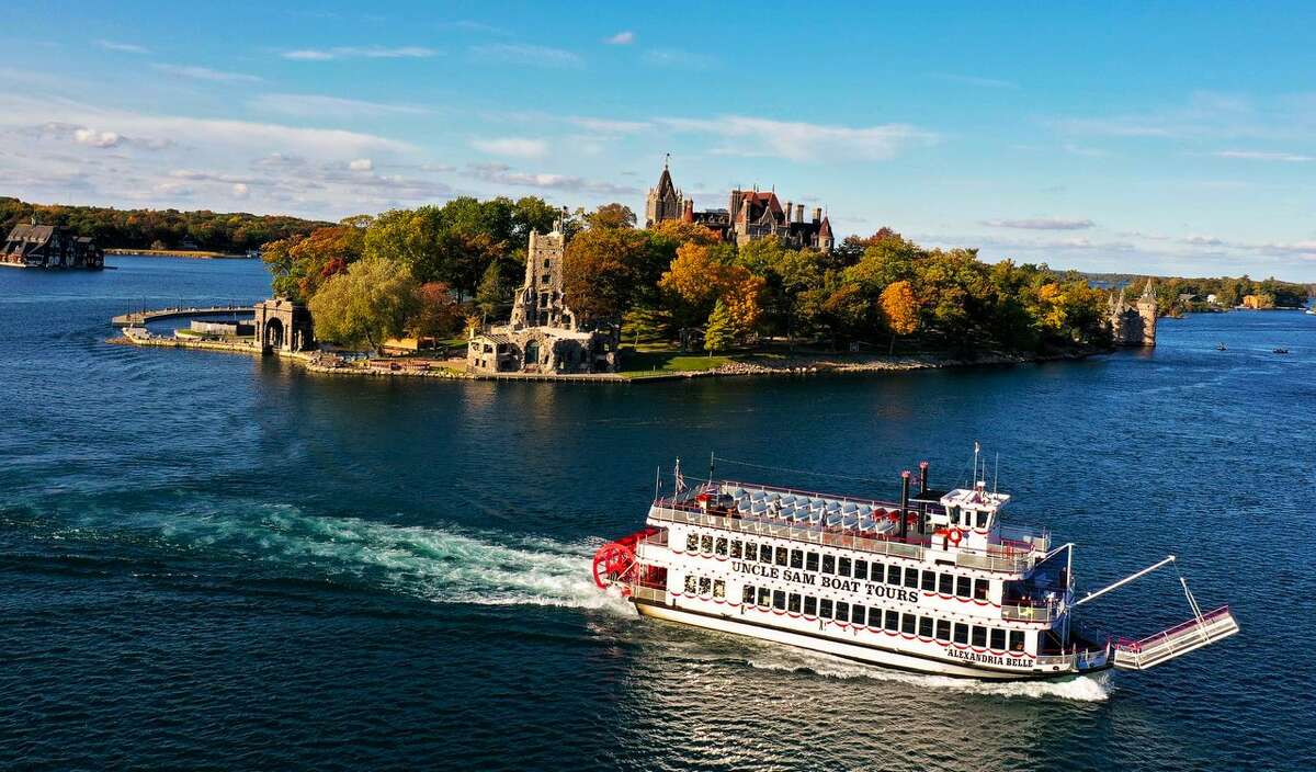 Traveling Between the U.S. and Canada – Thousand Islands – Visit