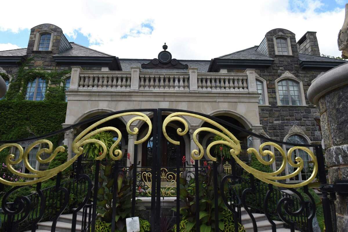 Saratoga's famed 'Palazzo Riggi' has a potential new owner