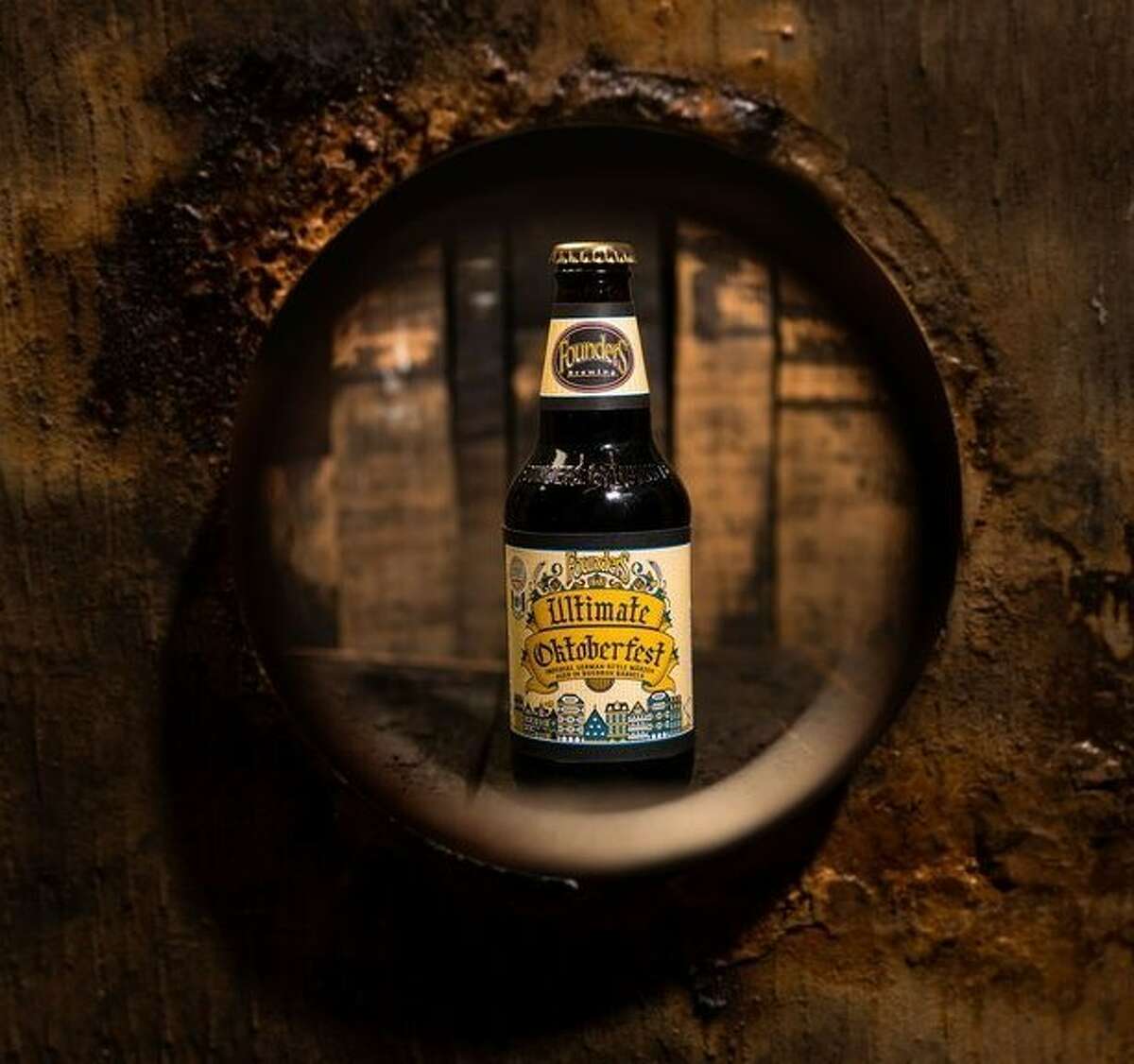 Founders Ultimate Oktoberfest is a classic German-style Marzen kicked up a notch by adding the smooth, rich flavors that only nine months in a bourbon barrel can provide.