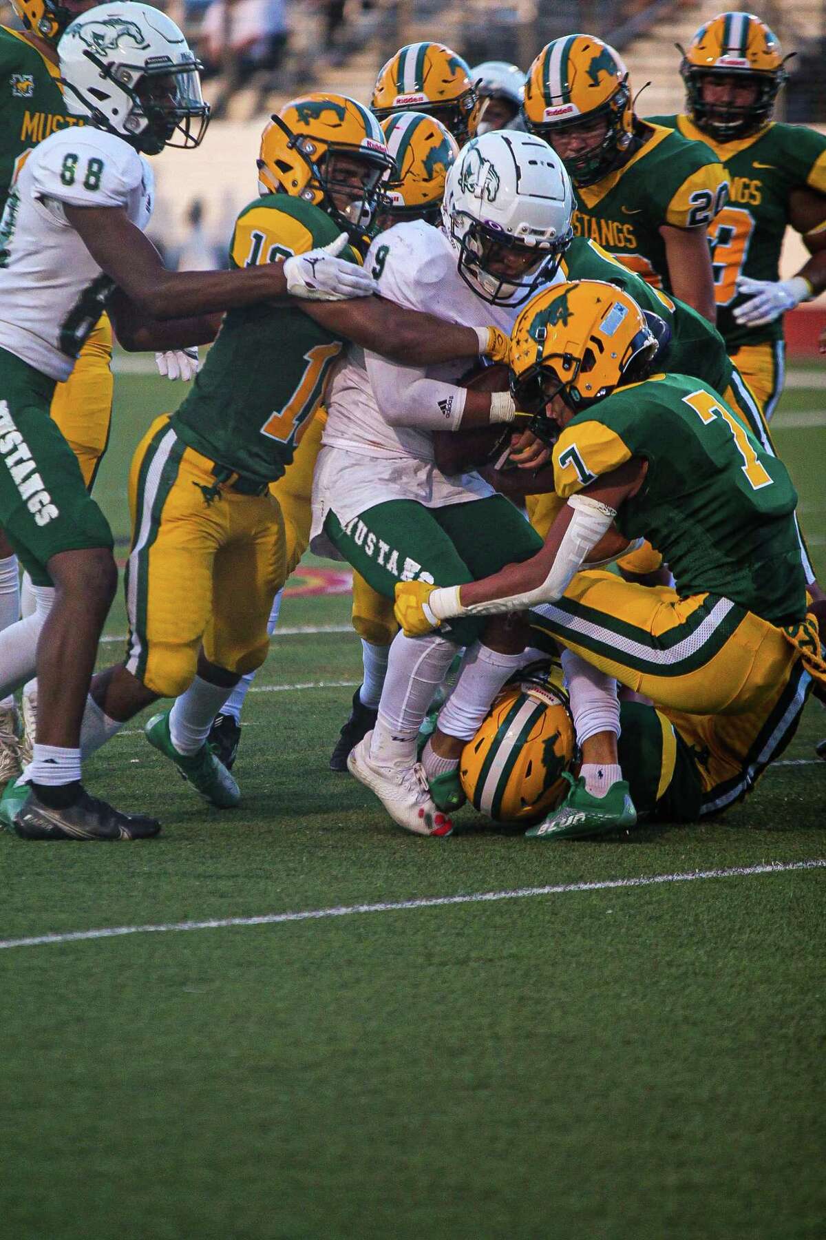 The Nixon Mustangs forced two turnovers as they beat Corpus Christi King 30-19 on Thursday.