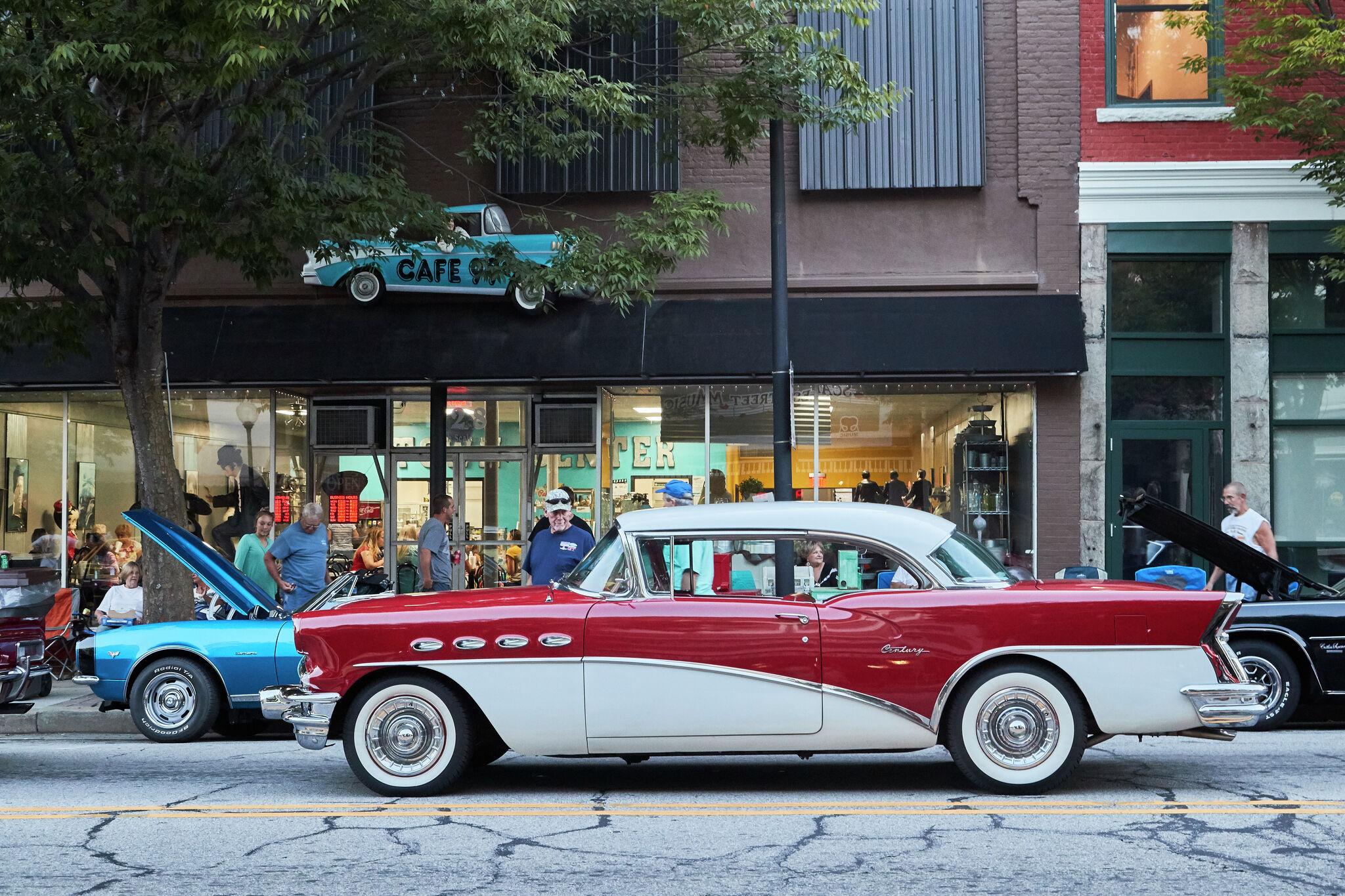 Pittsfield car show to raise funds for young heart patient Journal